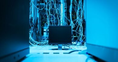 A dense tangle of data centre cables, the context problem that breaks long horizon AI agents