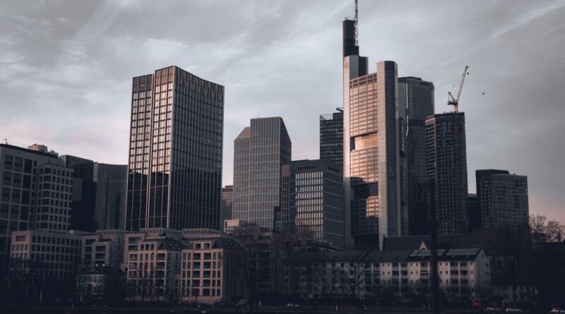 Financial district, illustrating the Nvidia OpenAI data center deal and its $105 billion backstop.